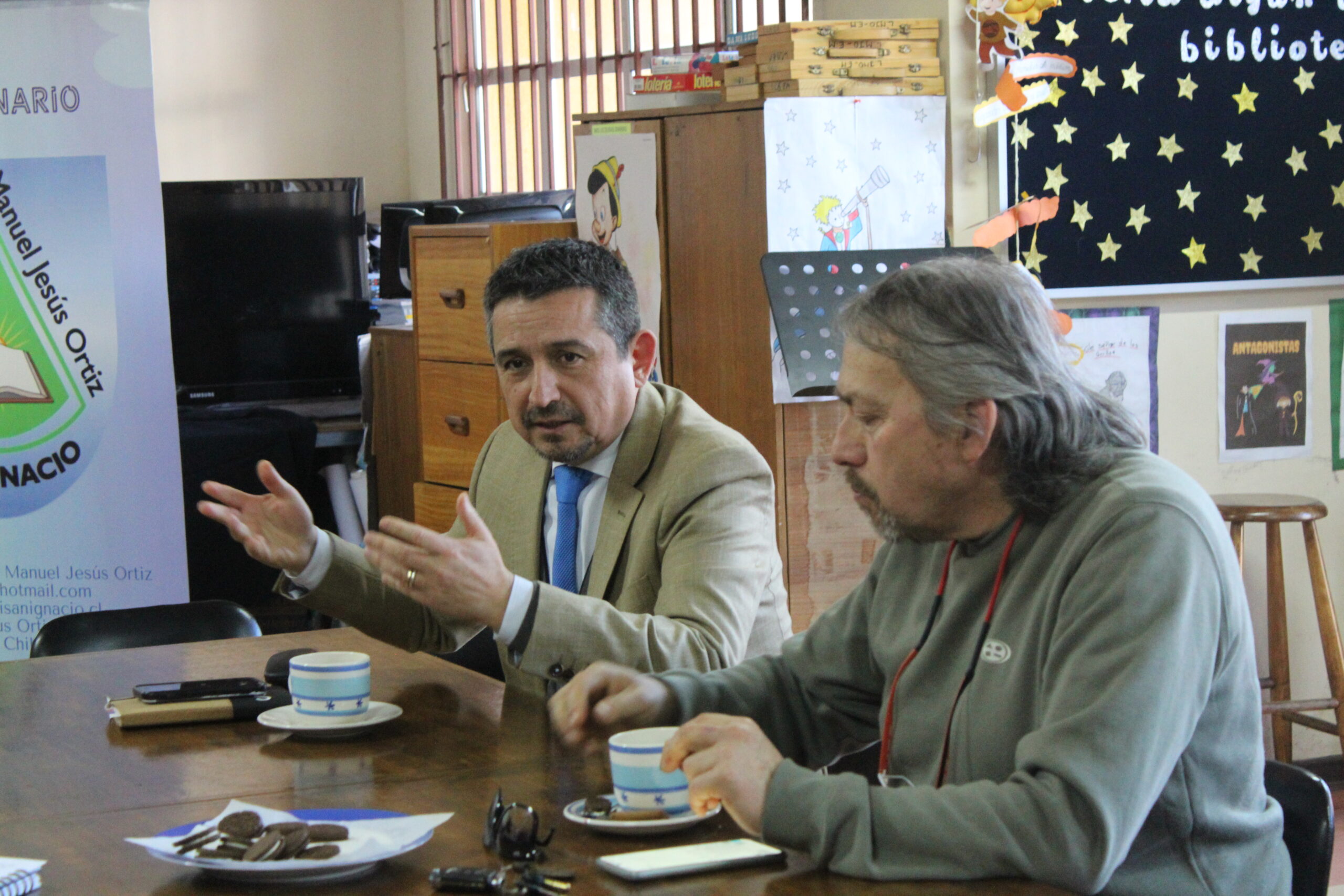 Reunión informativa con directores de San Ignacio