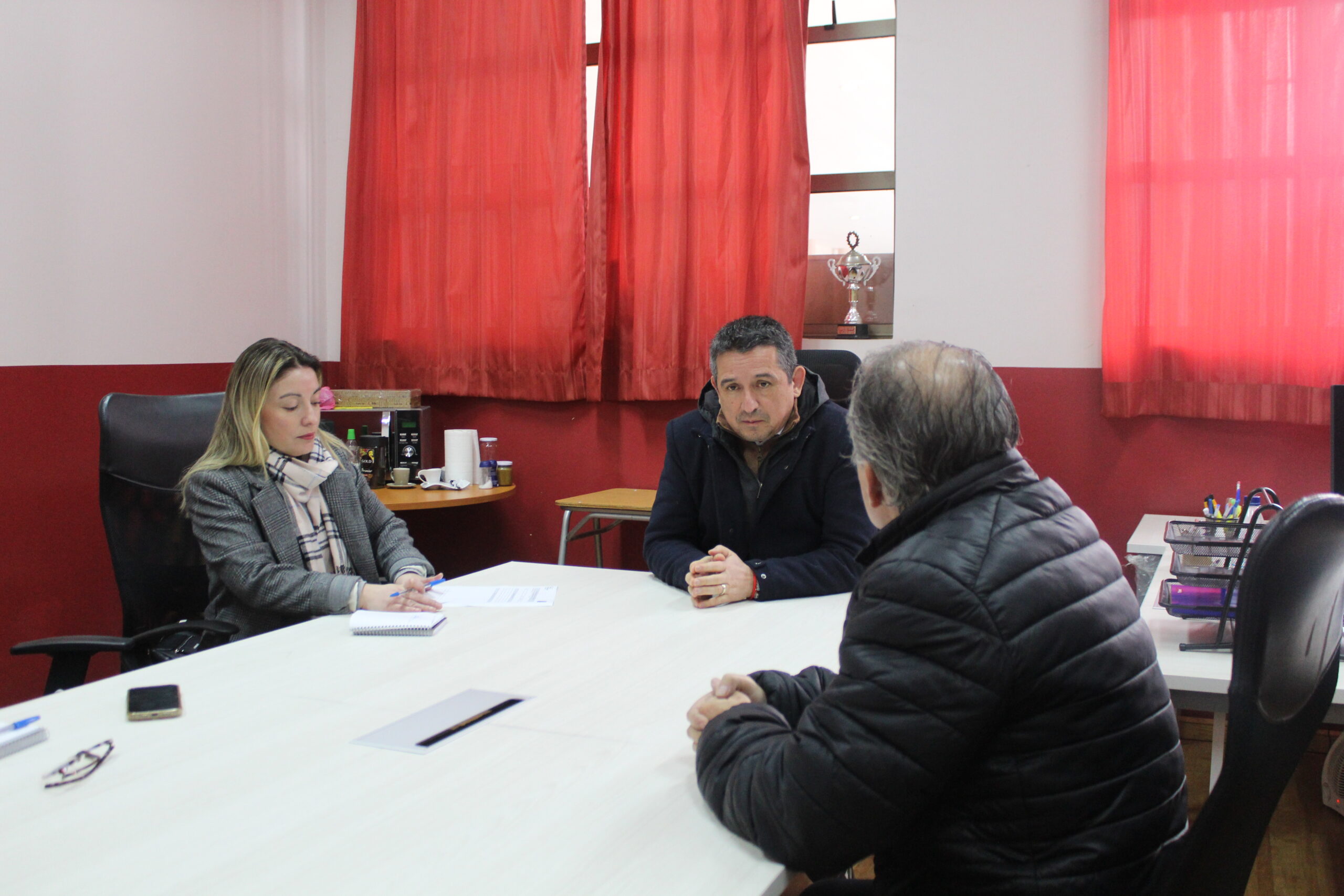 SLEP Valle Diguillín y Programa Bicentenario de Chillán exploran trabajo colaborativo
