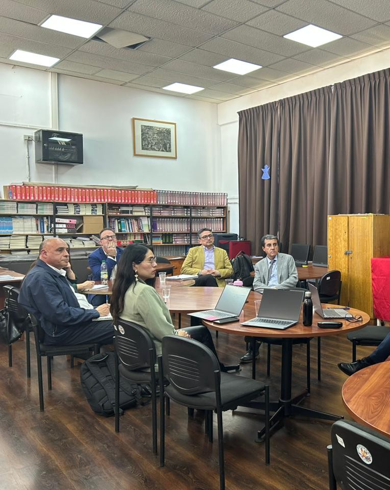SLEP presentó avances en sistema de remuneraciones y convenios al Comité Directivo