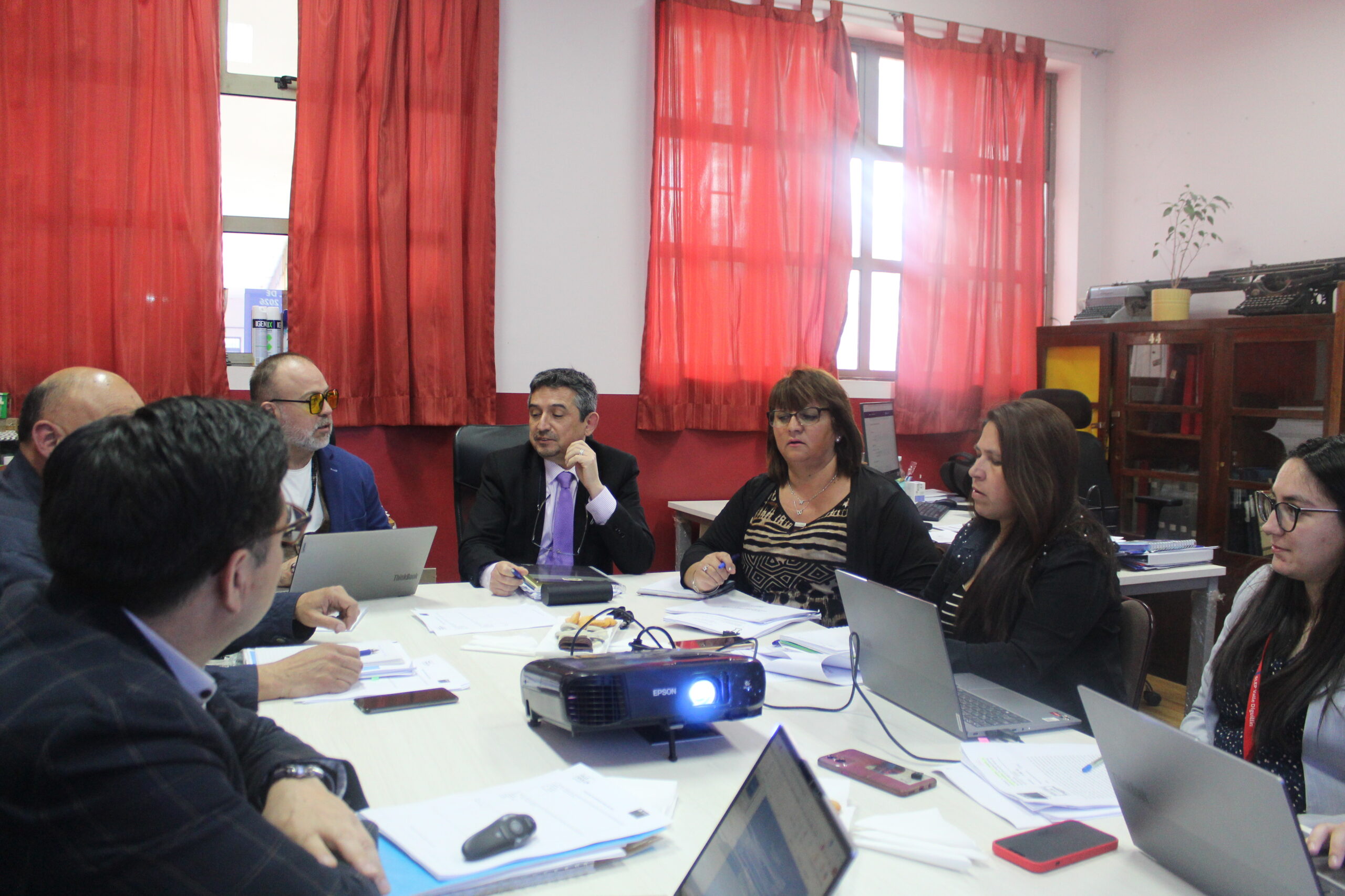 Aprendizaje y acompañamiento pedagógico entre los principales lineamientos estratégicos del SLEP Valle Diguillín