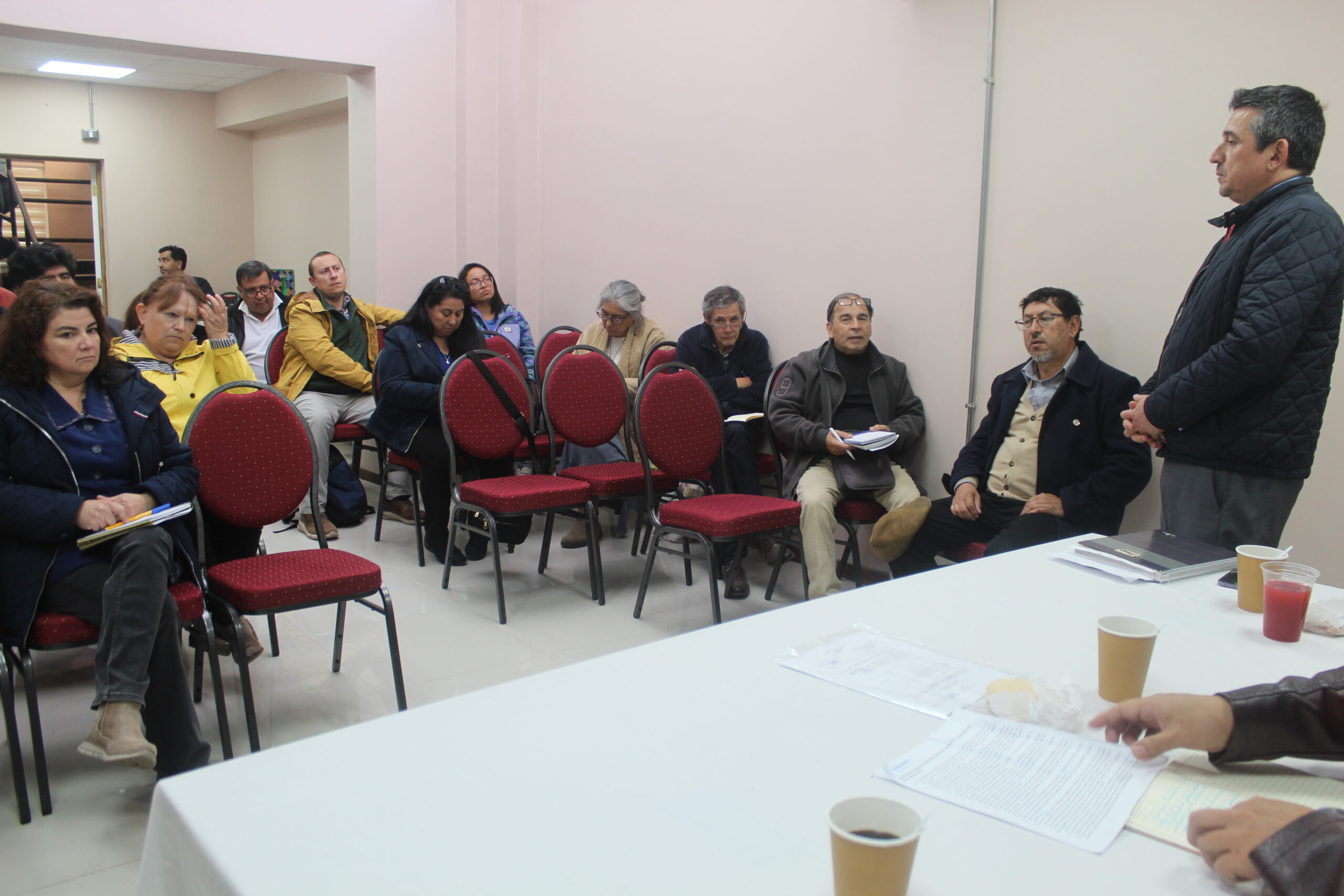 Equipo directivo del Servicio Local de Educación sostuvo reunión con presidentes comunales del Colegio de Profesores