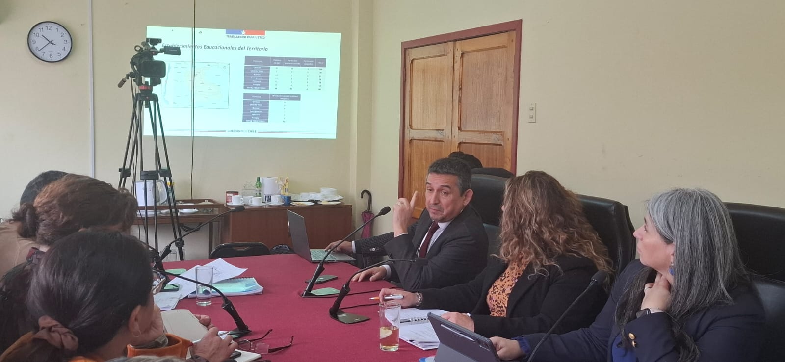 Director ejecutivo expuso al Concejo Municipal de Yungay