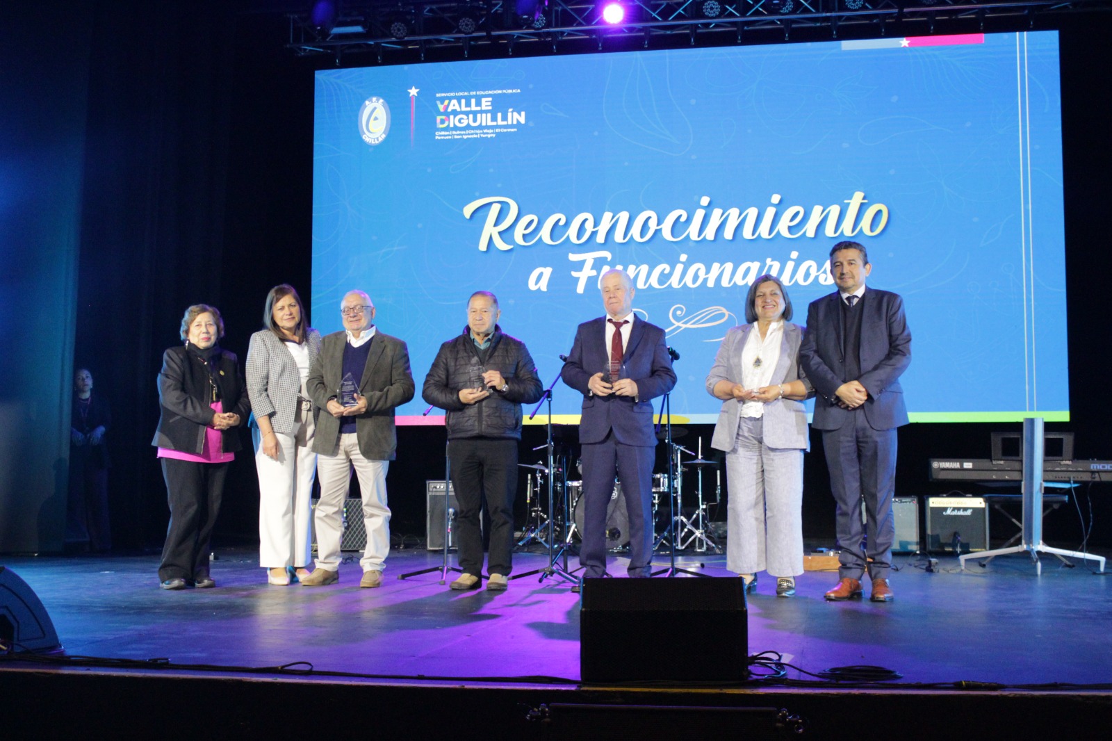 SLEP Valle Diguillín reconoció trayectoria y compromiso de los Asistentes de la Educación