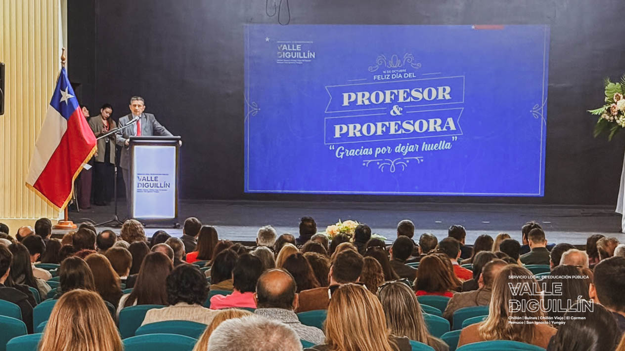 SLEP Valle Diguillín reconoció la trayectoria y el compromiso de docentes del territorio